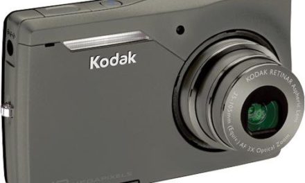 Capture Memories with the Kodak Easyshare M1033