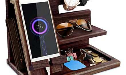 “Ultimate Wood Docking Station: Perfect Gifts for Men!”