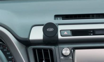 Secure Toyota RAV4 Phone Mount: Easy-fit, Hands-free Magnetic Holder